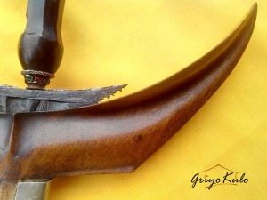 waragka lemahan atau pidakan